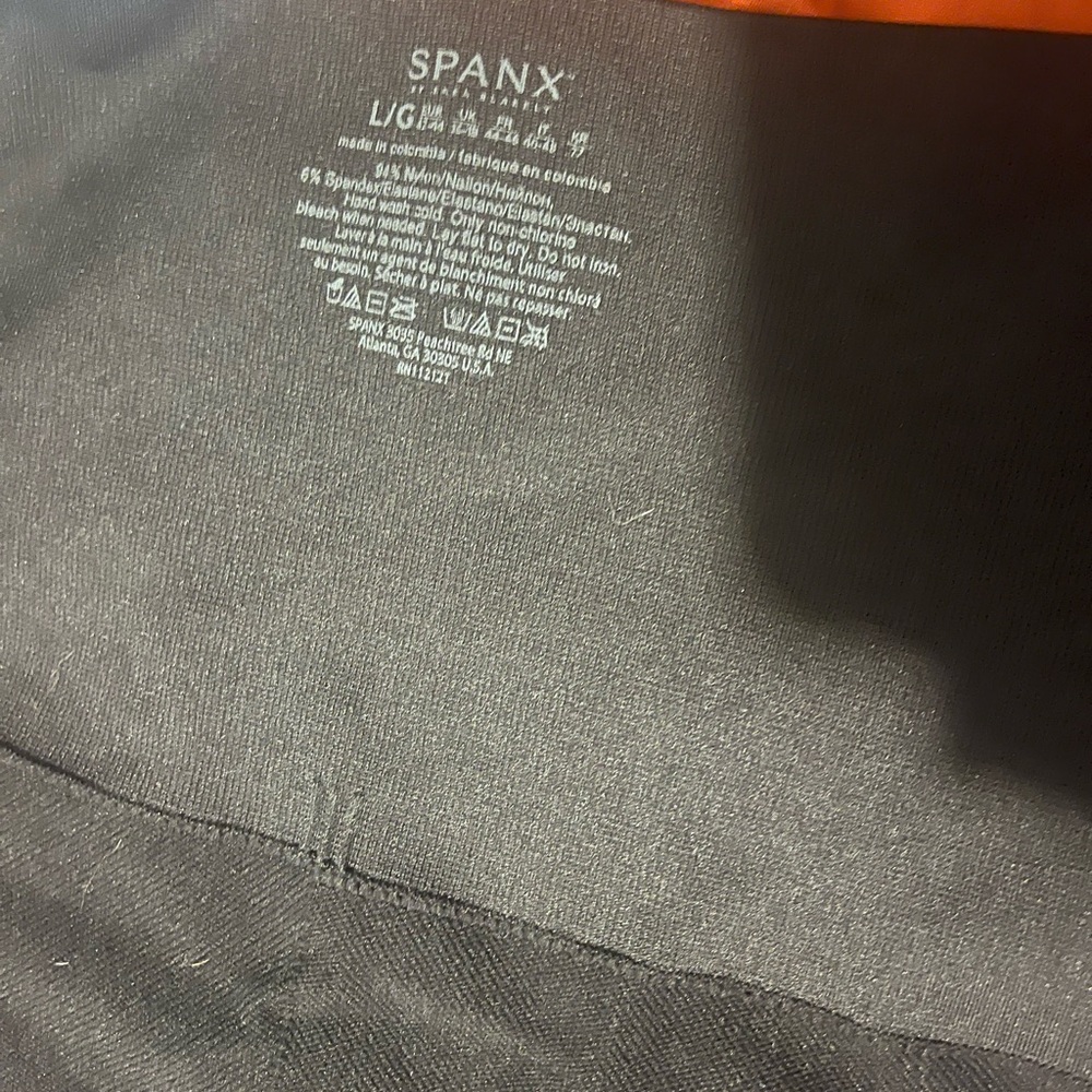 SPANX Classic Black Leggings